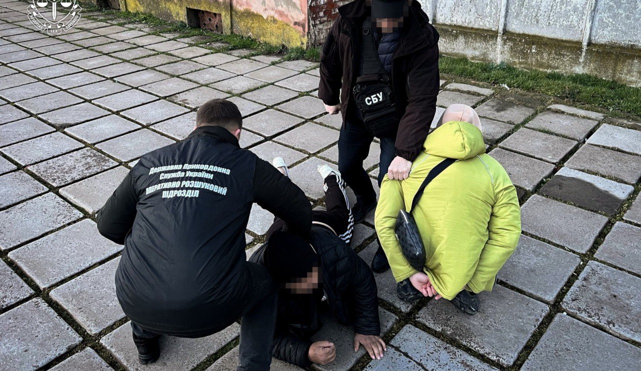 58-річний мукачівець отримав 7 років 6 місяців за «схему» втечі через кордон (ФОТО)