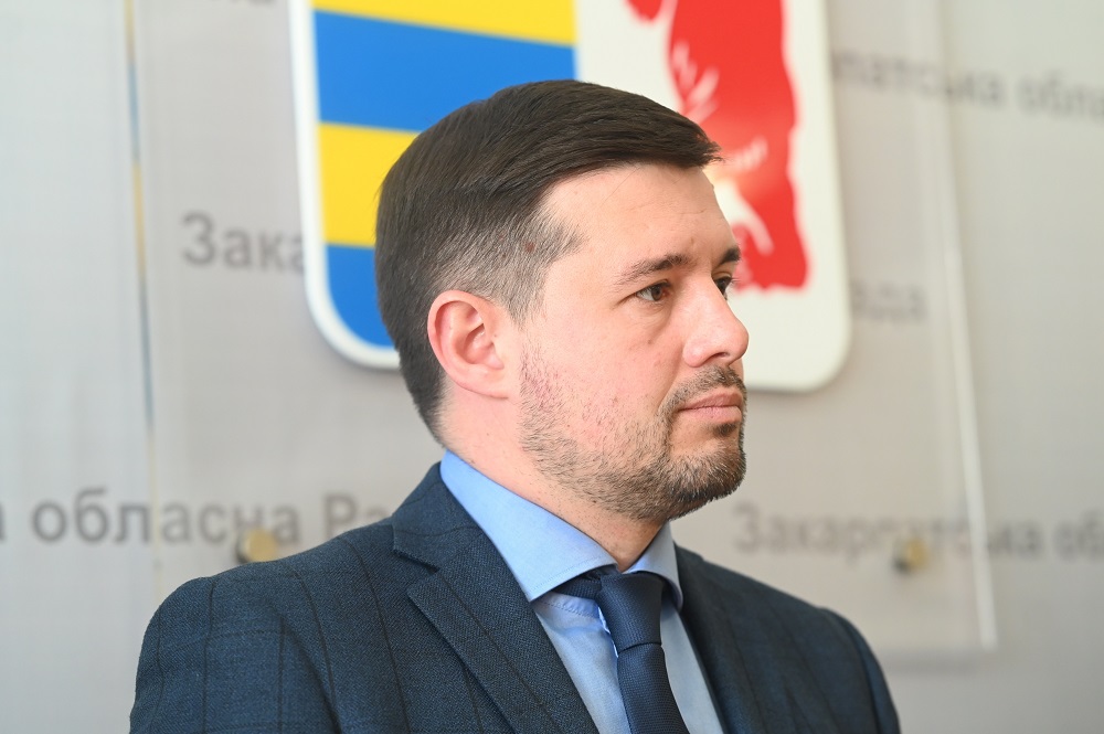 Голова Держаудитслужби представила в Ужгороді нового керівника Управління в Закарпатській області Красиленка (ФОТО)