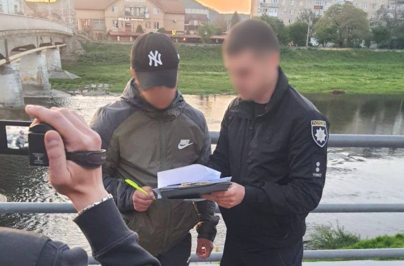 Затримано третього організатора масштабної нарколабораторії в селі на Мукачівщині (ФОТО)