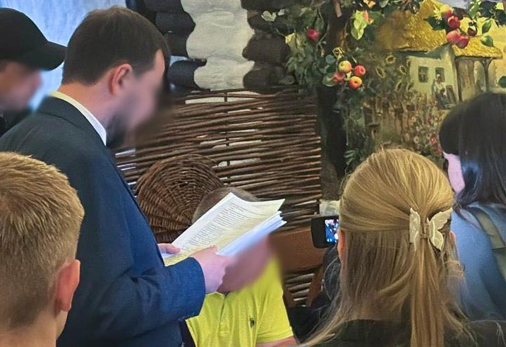 САП та НАБУ викрили депутата Закарпатської облради Антала на організації "схеми" переправлення "ухилянтів" за кордон (ФОТО)