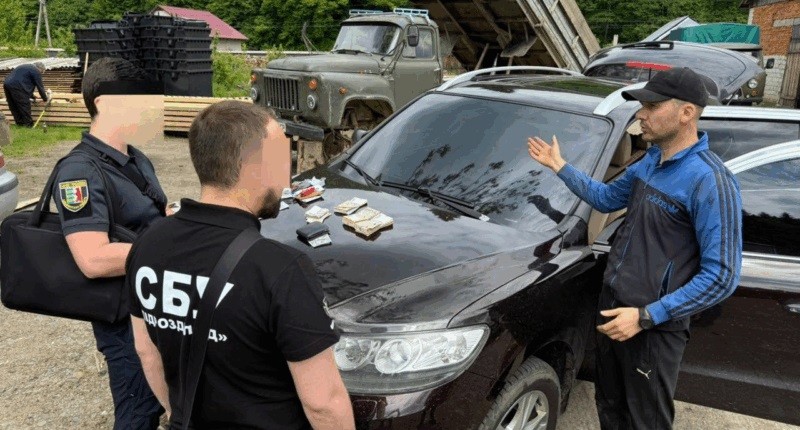 Голову Жденіївської селищної ради Василя Култана затримали на хабарі у 100 000 грн (ФОТО)