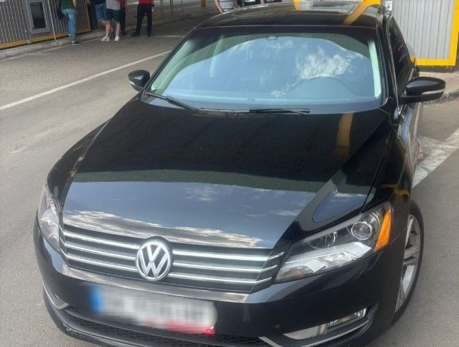 Volkswagen закарпатки виявився викраденим рік тому в Канаді (ФОТО)