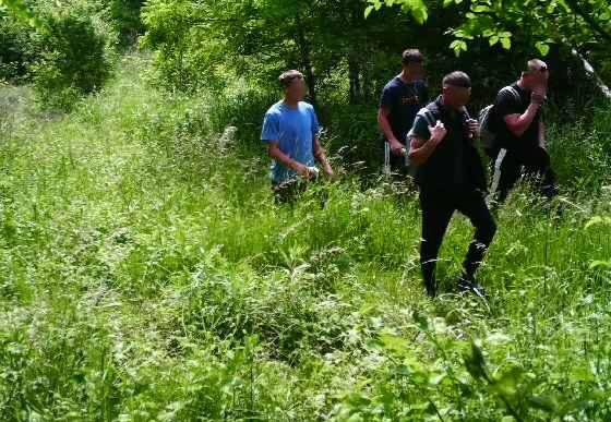 Біля Ужгорода за допомогою фотопастки затримали 4-х будівельників-"ухилянтів", що прямували до Словаччини (ФОТО)