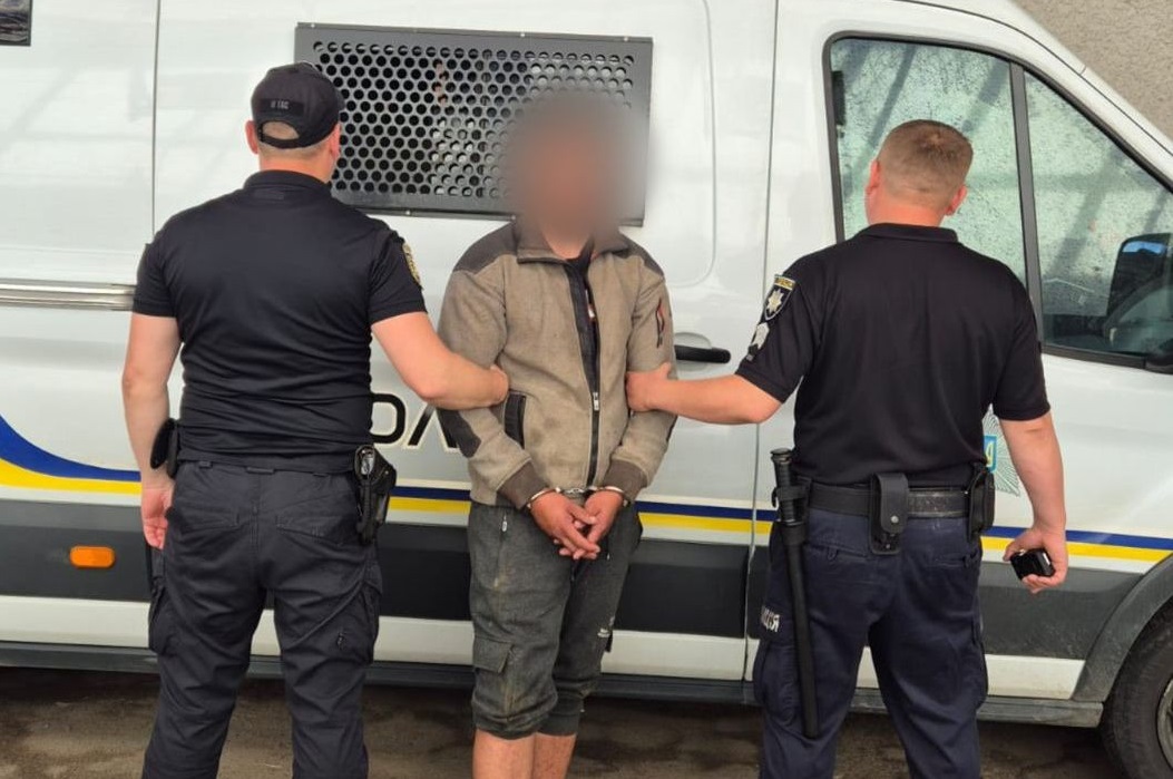 У Батьові на Берегівщині 19-річний юнак з Батраді пограбував жінку (ФОТО)