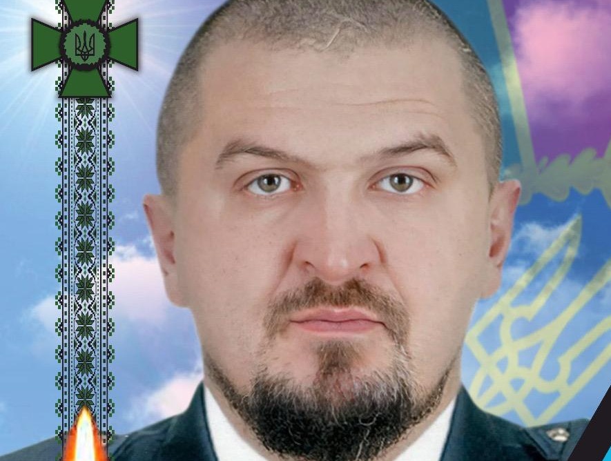У понеділок в Ужгороді попрощаються із полеглим захисником Василем Шкобою (ФОТО)