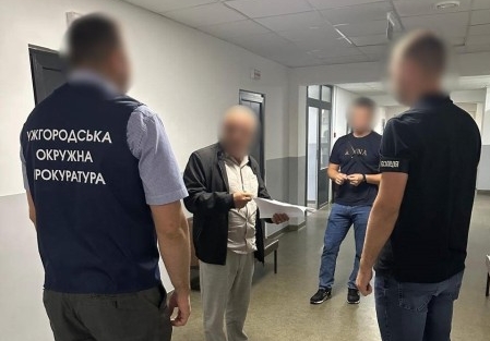 На ремонті вулиці в приужгородському Минаї підрядник вкрав 1,6 млн грн (ФОТО)
