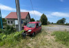 На виїзді з Мукачева п'яна водійка Renault в'їхала в бетонний стовп (ФОТО)