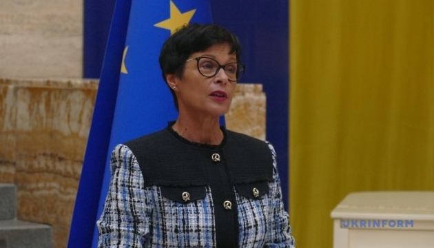 Україна виконала своє "домашнє завдання" щодо нацменшин - єврокомісарка