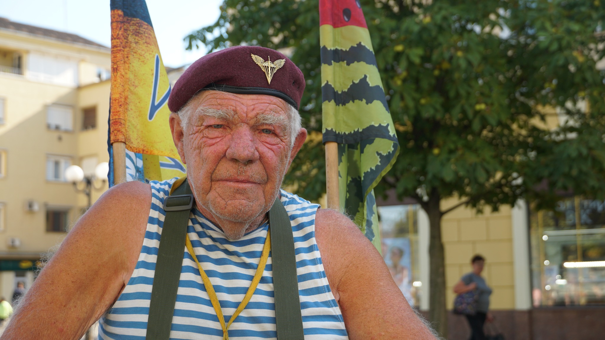 Легендарний волонтер із Херсона втретє у Мукачеві з благодійною місією (ФОТО)