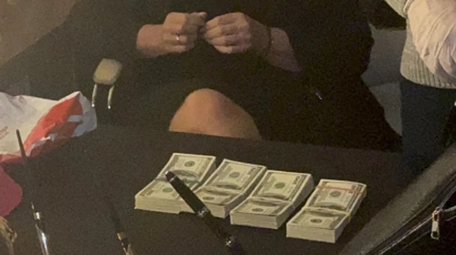 НАБУ і САП пояснили суть підозри Тимошенко: виплати нардепам розраховані були на тривалий період