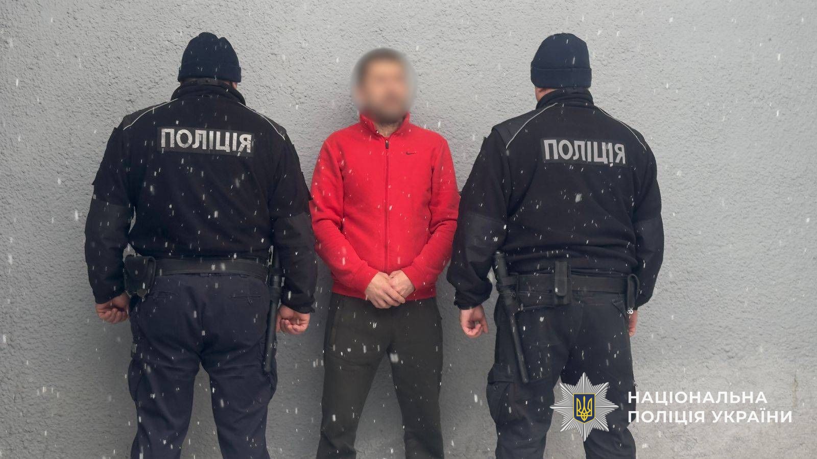 На Хустщині затримали наркоторговця, який після виходу під заставу продовжив збут наркотиків (ФОТО)