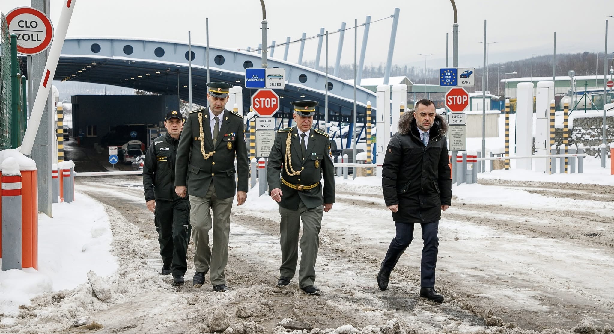 У пункті пропуску «Ужгород» відкрили пішохідну смугу руху (ФОТО)