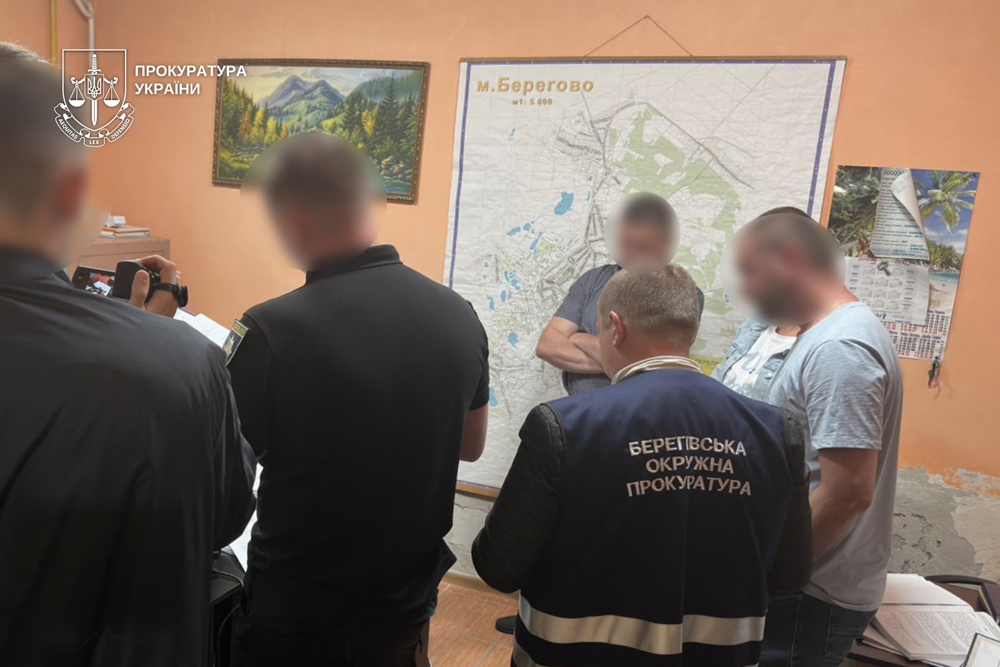 У Берегові судитимуть посадовицю міськради за закупівлю укриття за завищеною ціною (ФОТО)