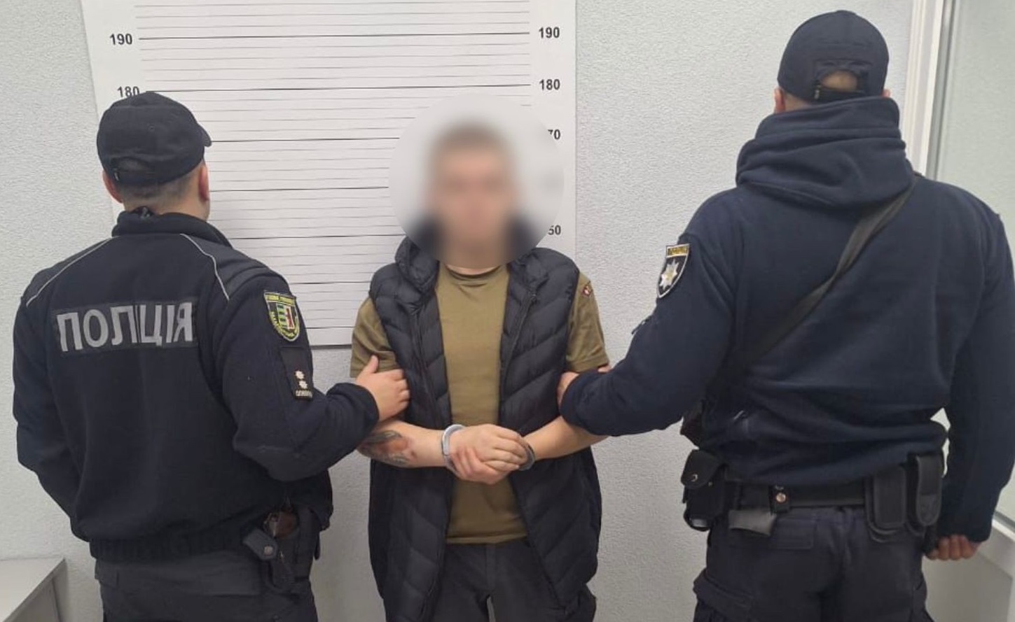 В Ужгороді затримали рецидивіста, який обікрав пораненого військового (ФОТО)