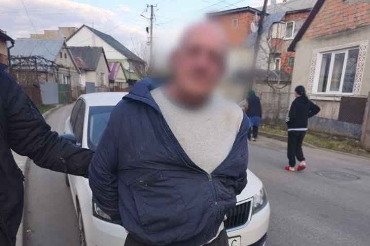 У Хусті чоловік під час сварки убив 27-річного знайомого ножем (ФОТО)