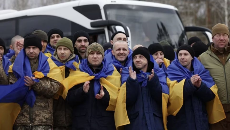 З російського полону повернулися троє закарпатських захисників (ФОТО)