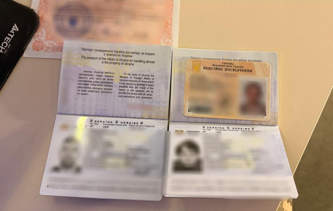 Фіктивний шлюб заради виїзду за кордон викрили на Закарпатті (ФОТО)