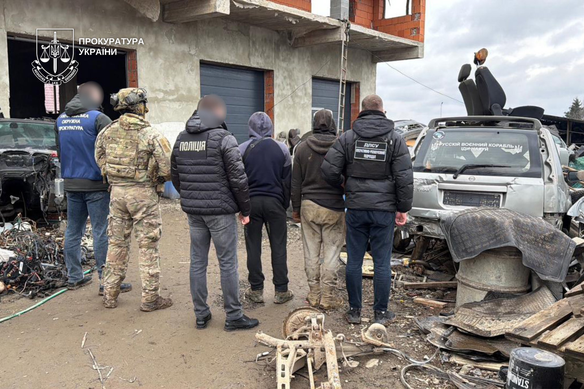 На Закарпатті судитимуть підприємця за продаж авто, ввезених як гуманітарна допомога (ФОТО)