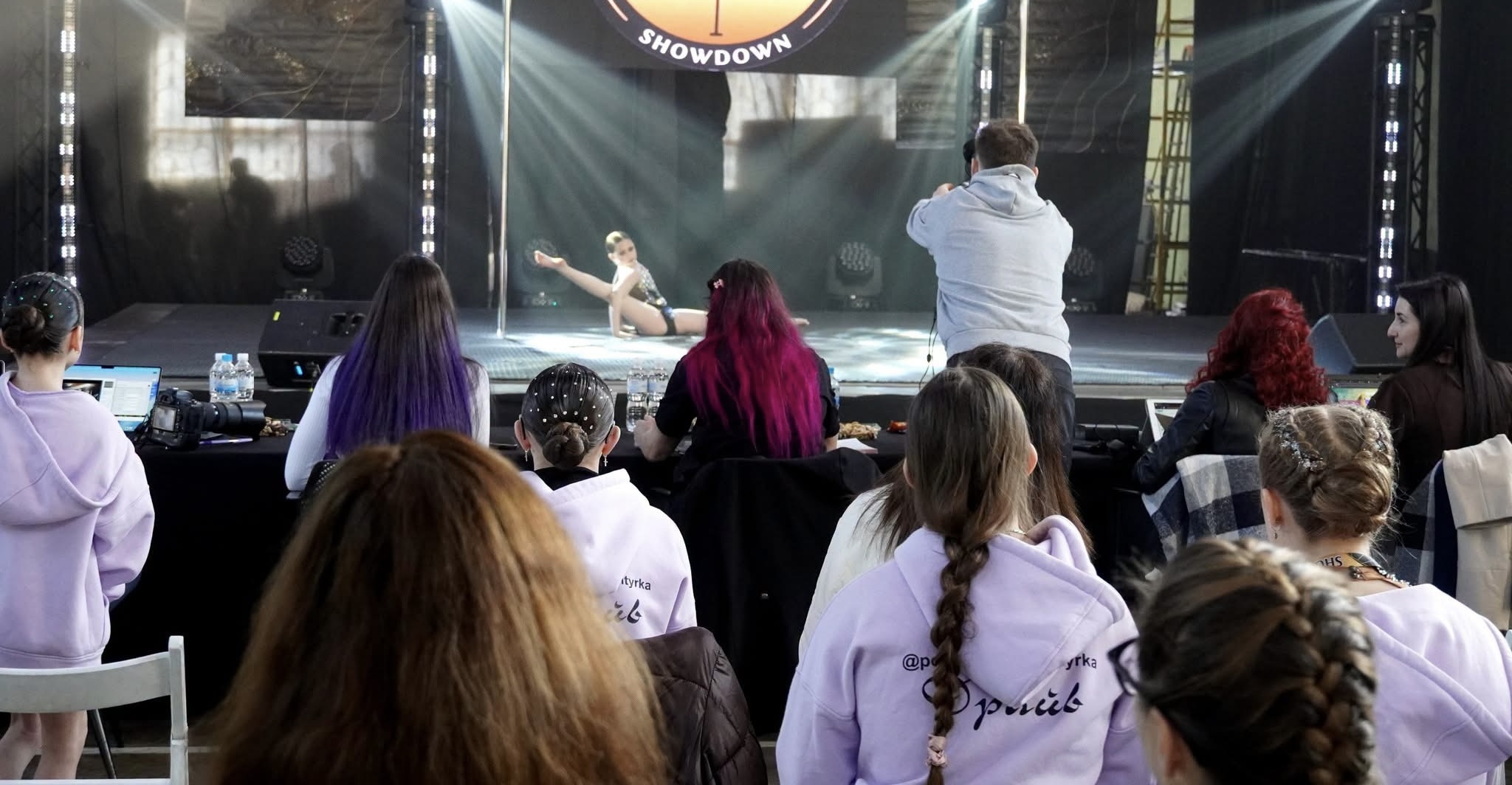 В Ужгороді стартував масштабний турнір із повітряної акробатики та пілонного спорту (ФОТО)