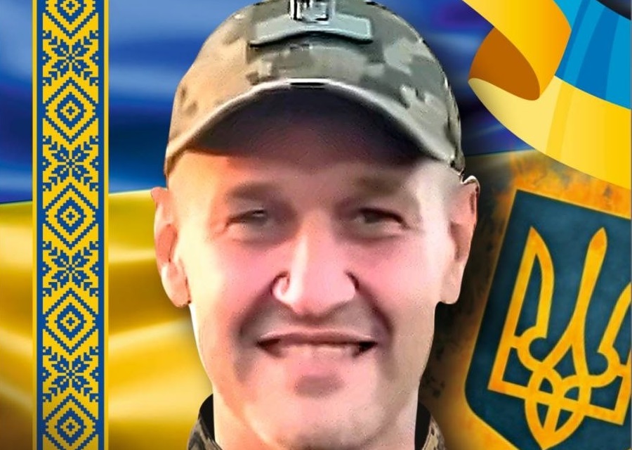 В Ужгороді попрощаються з полеглим захисником Віталієм Бичаком (ФОТО)