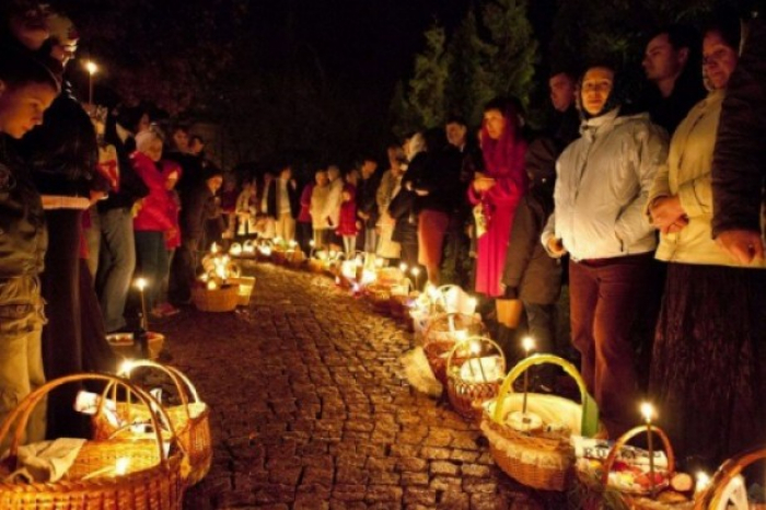 Графік проведення пасхальних богослужінь та освячення пасок 11-12 квітня 2026 року у м.Ужгород