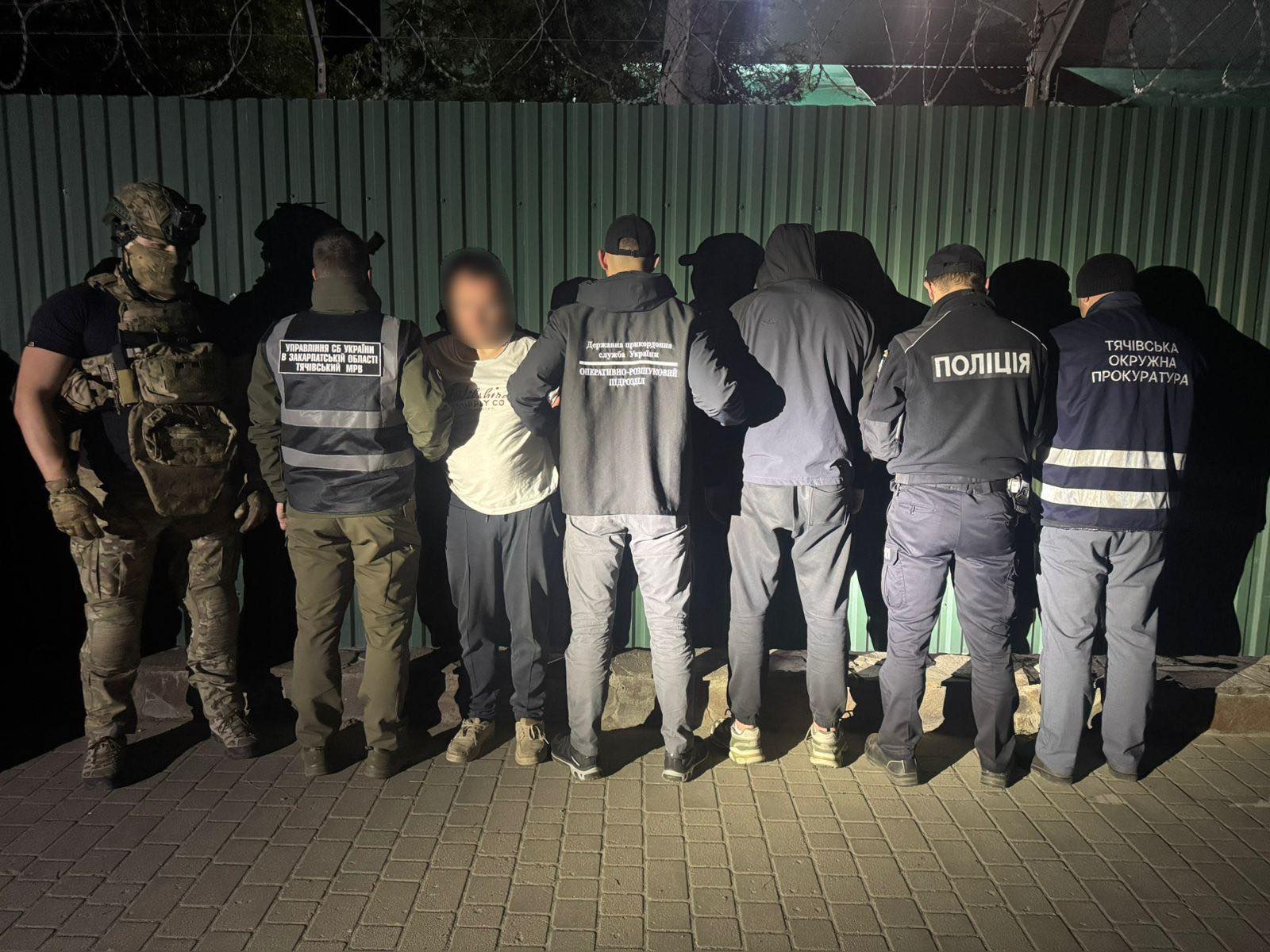 На Закарпатті викрили два канали незаконного переправлення чоловіків до Румунії (ФОТО)