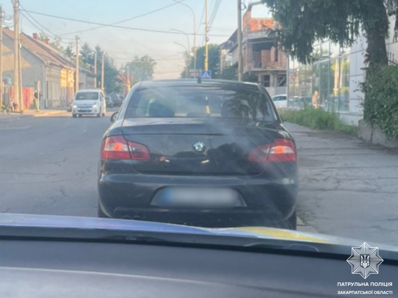 В Ужгороді патрульні виявили водія, який керував автомобілем у стані наркотичного сп’яніння (ФОТО)