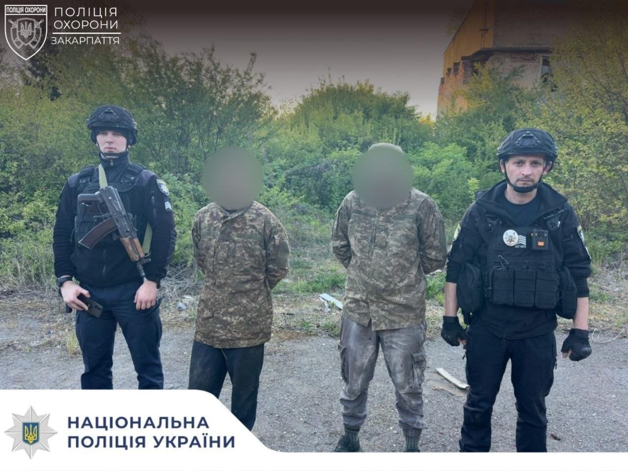 У Мукачеві затримали двох чоловіків, які намагалися пограбувати склад (ФОТО)
