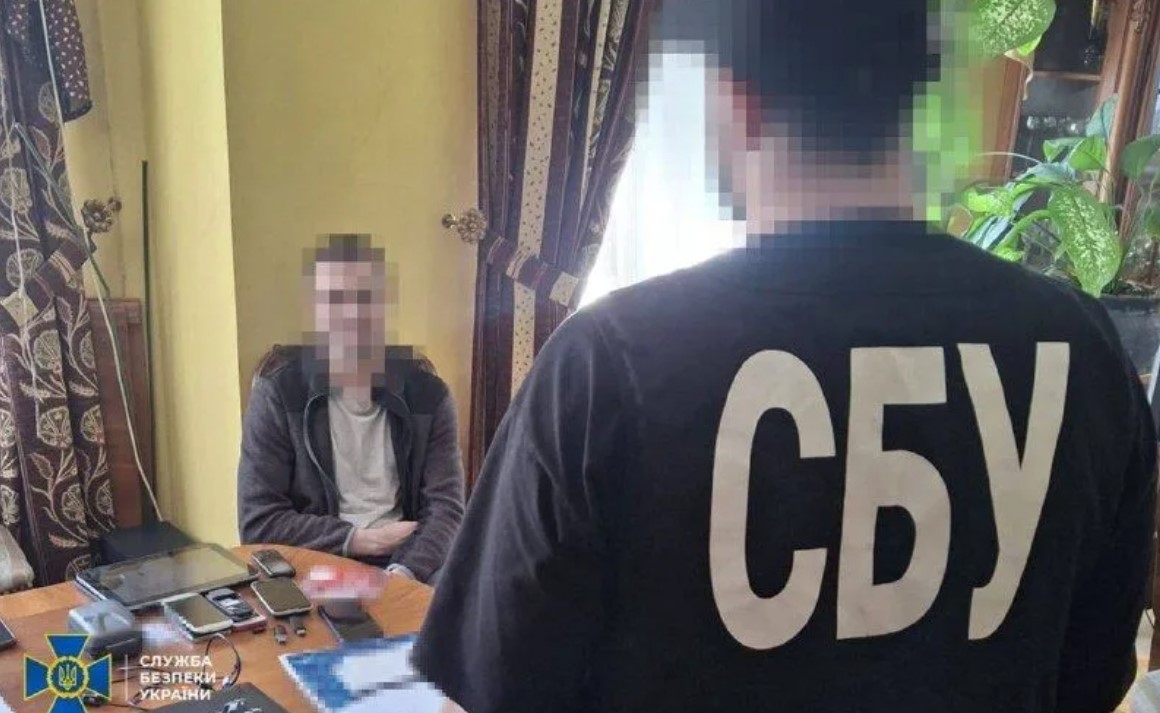 СБУ затримала агента рф, який шпигував за оборонними підприємствами на Закарпатті (ФОТО)