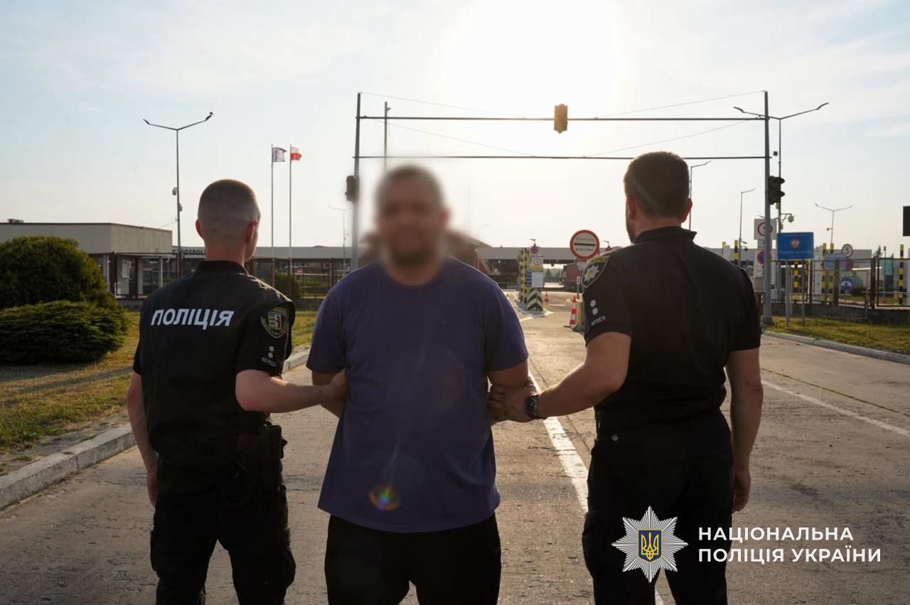 Із Німеччини до України екстрадували організатора закарпатського наркоугруповання (ФОТО)