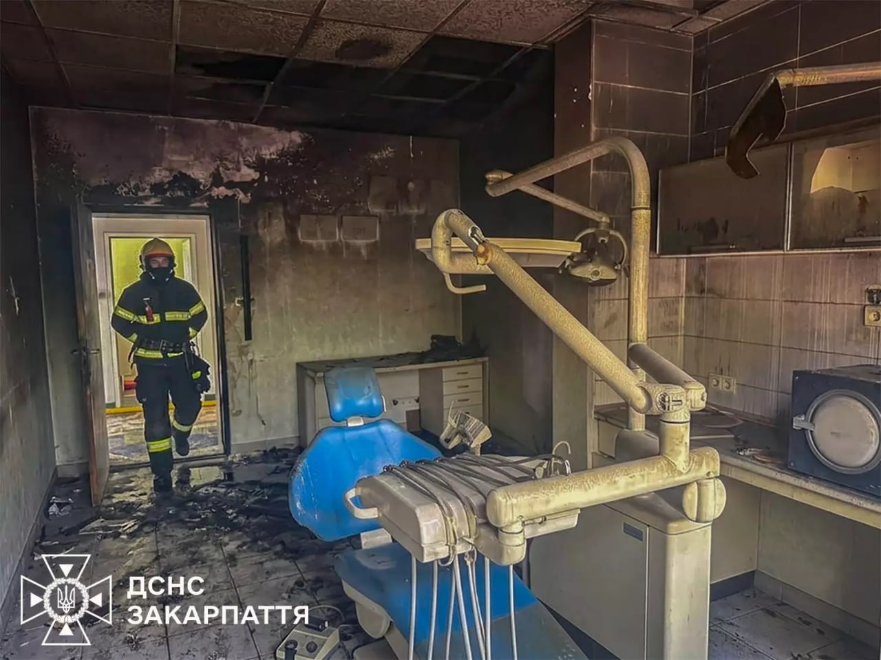 На Берегівщині пожежа знищила стоматологічний кабінет (ФОТО)