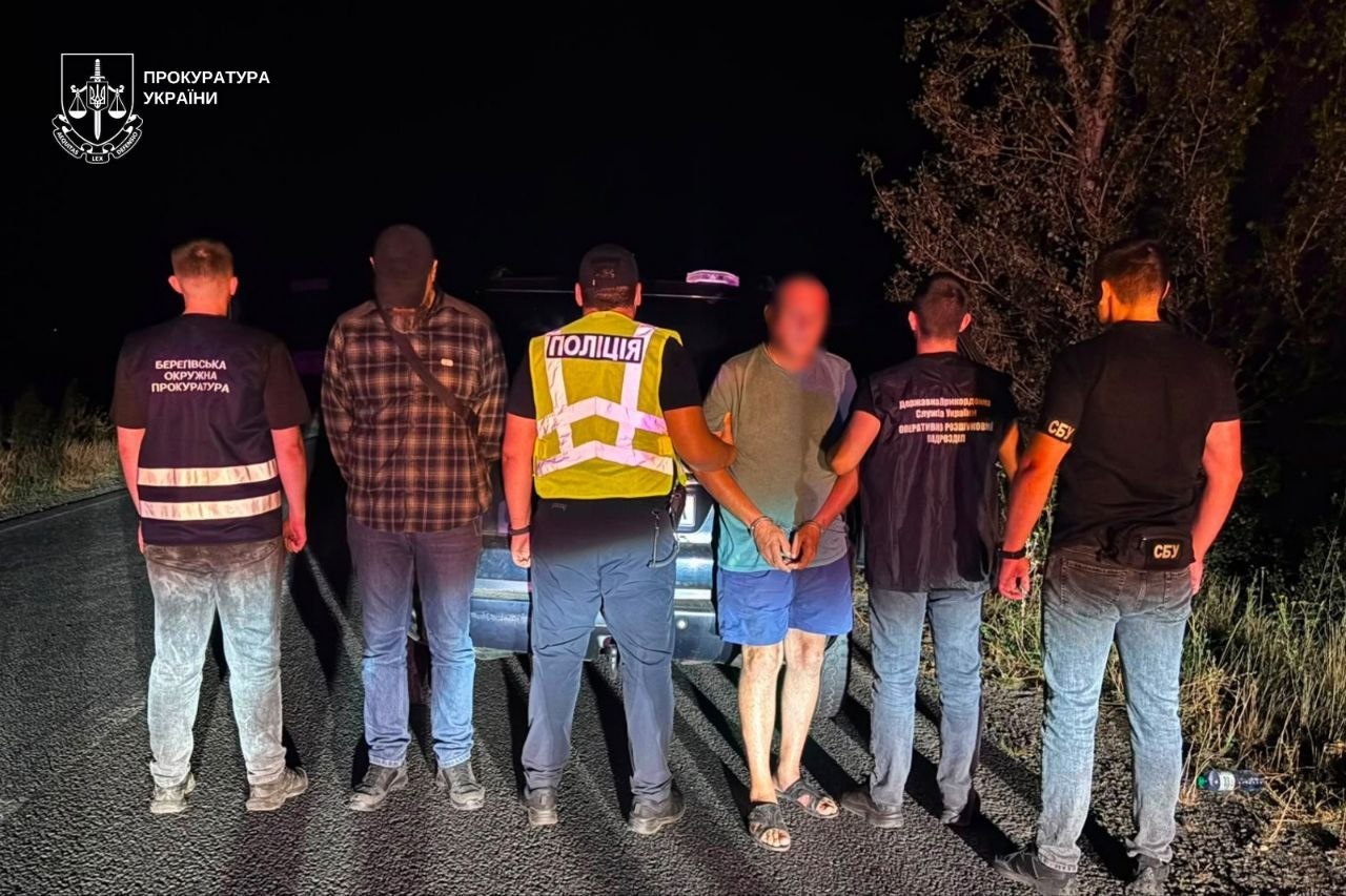 На Закарпатті втретє затримали адвоката за підозрою в незаконному переправленні чоловіка через кордон (ФОТО)