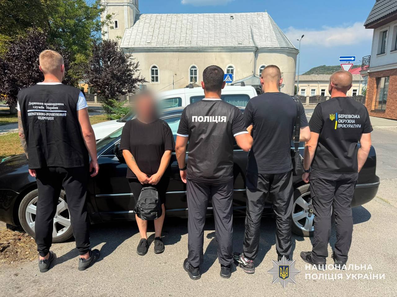 У Виноградові затримали жінку, яка за 6 тисяч євро мала допомогти військовозобов’язаному незаконно перетнути кордон (ФОТО)