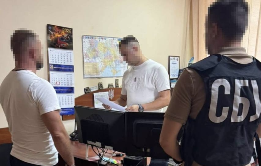 На Закарпатті чоловік виклав у соцмережу відео з переміщенням військової техніки (ФОТО)