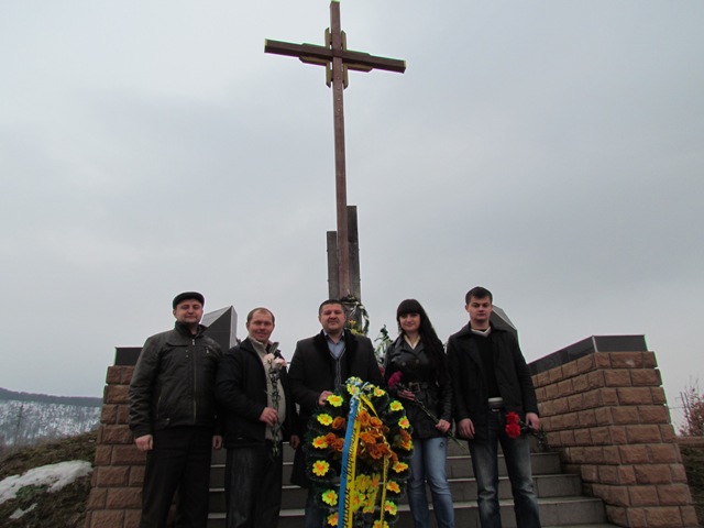 УДАРівці вшанували 73-ю річницю Карпатської України