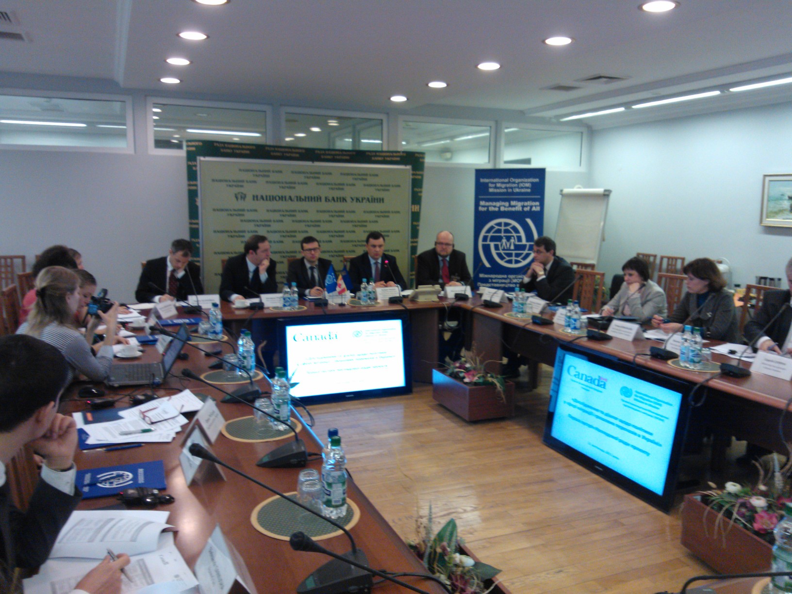 Пацкан: Україні необхідно розробити ефективну політику щодо використання потенціалу трудової міграції