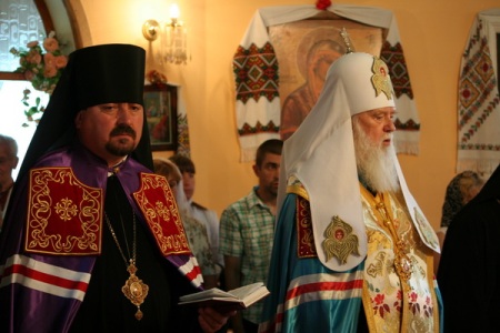 "Свобода" привітала єпископа Ужгородського і Закарпатського Кирила з десятиліттям архієрейської хіротонії