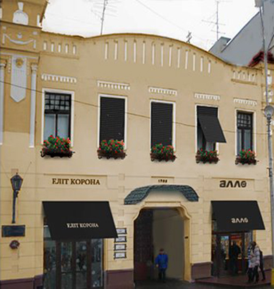 Фасад історичної "Корони" в центрі Ужгорода фантастично змінили (ФОТО)