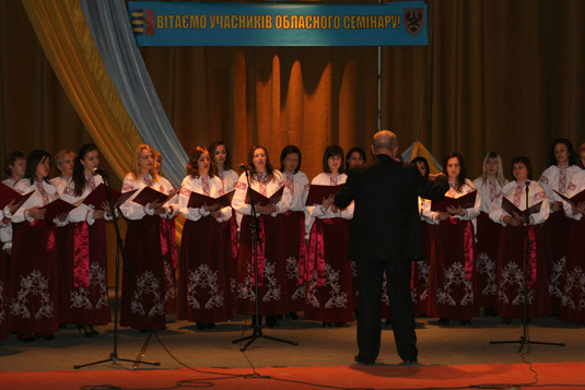 Жіноча група хору працівників культури Тячівського району