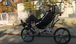 Мешканець Виноградова сконструював диво-велосипед (ВІДЕО)