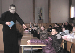 У греко-католицькій недільній школі дітей вчать, що Дід Мороз – не справжній (ФОТО)