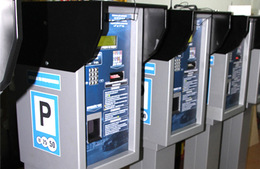 Встановлення паркоматів в Ужгороді гальмують фіскальні реєстратори