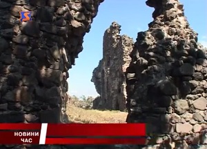 Влада Виноградівщини не помічає проблеми руйнації місцевих замків (ВІДЕО)