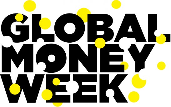 У рамках Всесвітнього тижня грошей в Ужгороді школярів вчили правильно розпоряджатися коштами (ВІДЕО)