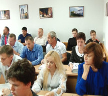 В Ужгороді засідання виконкому зробили закритим через переплачені до бюджету за рекламу 5 млн грн (ВІДЕО)