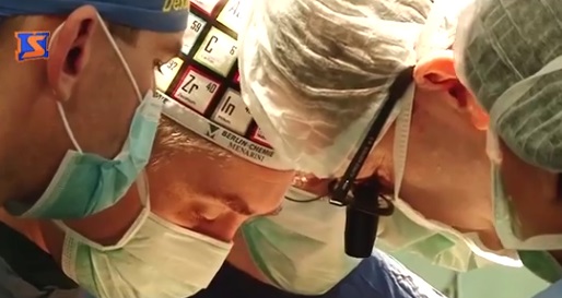 Лікарі Закарпатського обласного кардіологічного диспансеру здійснили надскладну операцію (ВІДЕО)