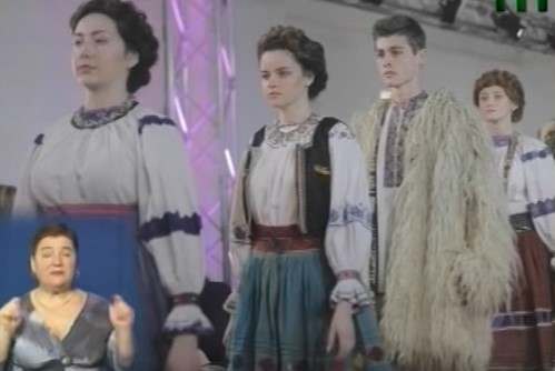 В Ужгороді відбувся показ моделей з елементами народної вишивки (ВІДЕО)