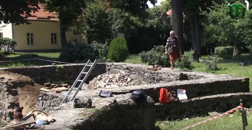 Розпочалися розкопки руїн церкви в Ужгородському замку (ВІДЕО)