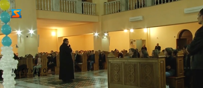 Молитовні чування, присвячені Богородиці, відбулися в Мукачеві (ВІДЕО)