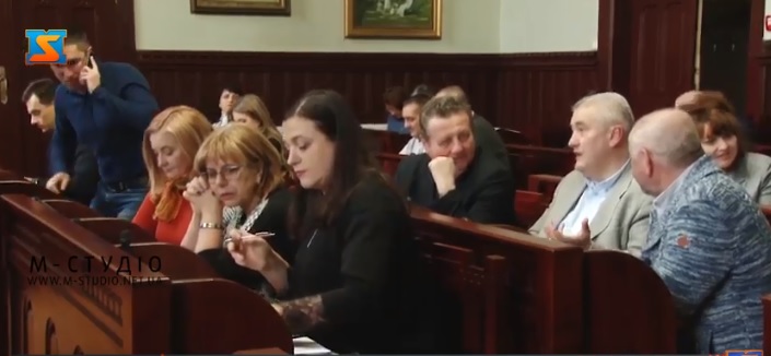 У Мукачеві керівники комунальних підприємств звітували на засіданні виконкому (ВІДЕО)